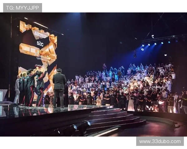 2026年全球电竞比赛盛况：新兴战队与老牌劲旅的对决